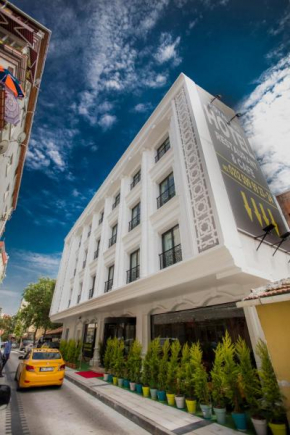 Гостиница Royal İnci Spa Hotel  Стамбул